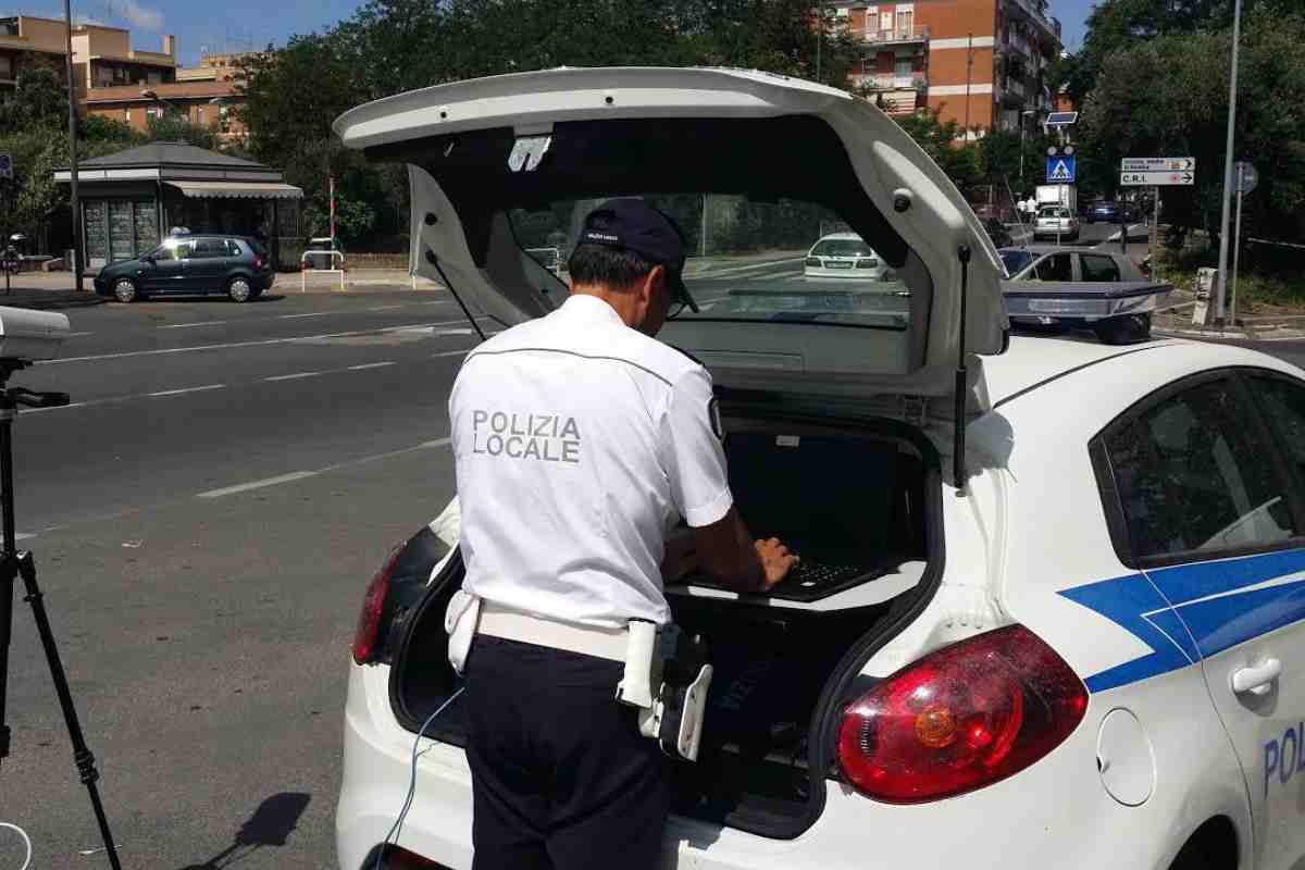 Multe certe per chi non è in regola con la revisione : le cifre