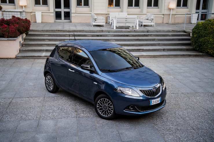 Costo Lancia Ypsilon