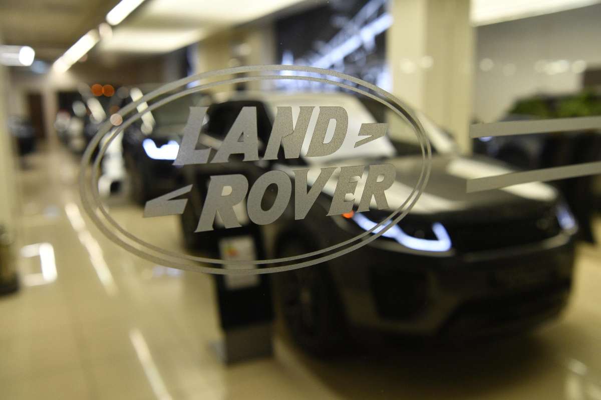 jaguard land rover vendita ford
