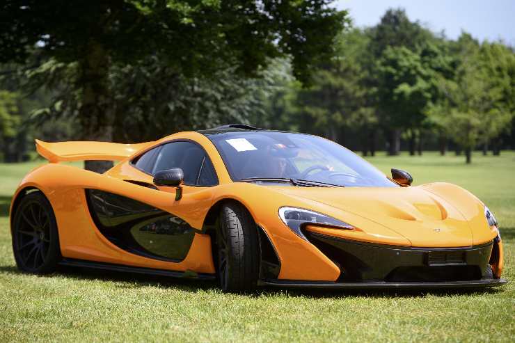 McLaren no alle auto elettriche