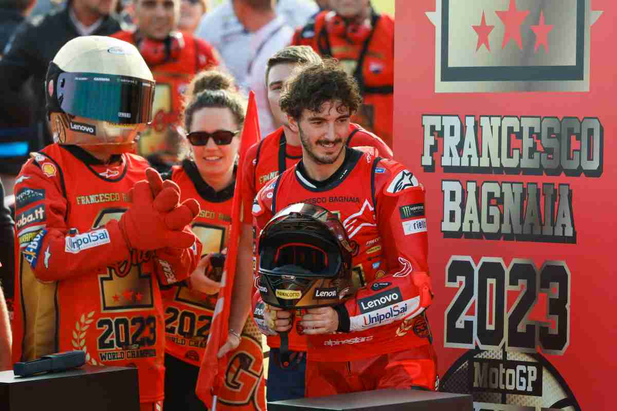 Bagnaia festeggia il Mondiale