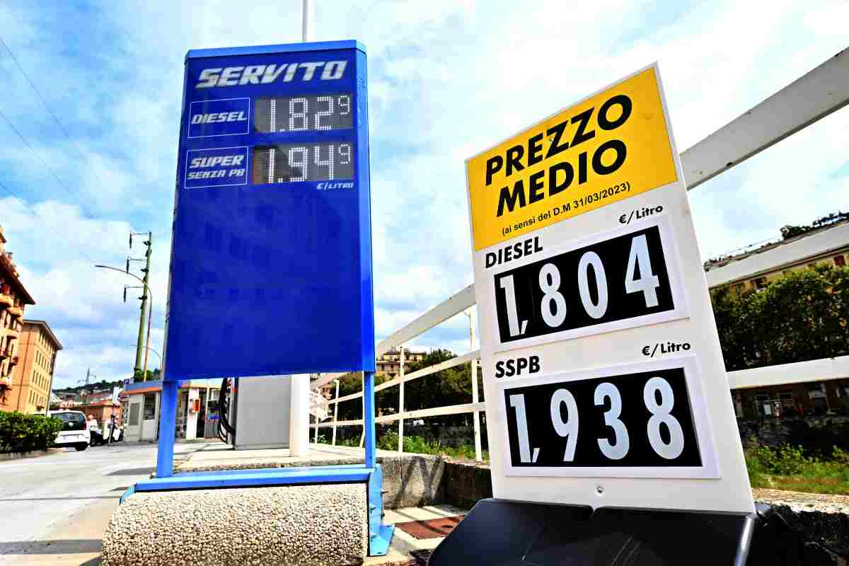 Il caro carburanti spaventa gli italiani