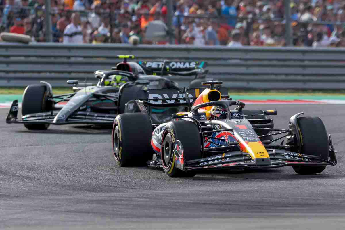 Red Bull e Mercedes bordata ad Hamilton