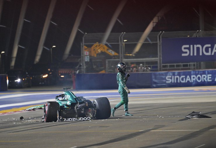 Lance Stroll incidente Singapore Aston Martin