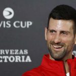 Auto Djokovic Peugeot Aston Martin Mercedes Tesla
