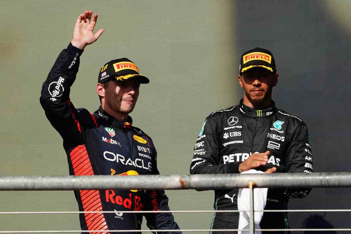 Hamilton Verstappen passaggio Red Bull Horner