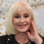 Raffaella Carrà, visto il mostro che aveva in garage? E' una roba mai vista