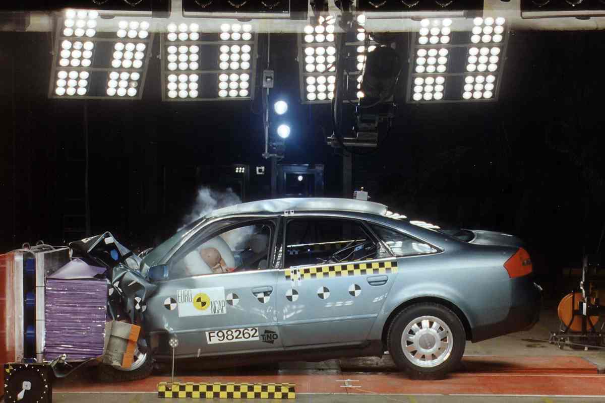 Crash test, diventa più difficile ottenere il riconoscimento