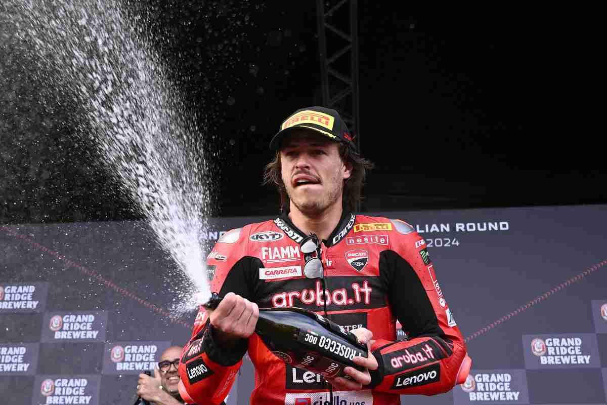 Max Biaggi Nicolò Bulega Ducati SBK Superbike Mondiale 2024 vittoria debutto