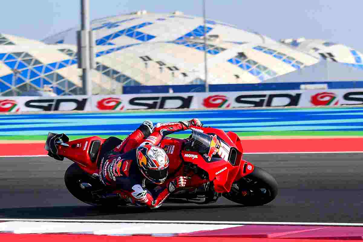 acosta qatar gp debutto