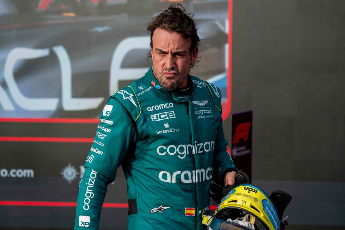 Fernando Alonso con i piedi per terra