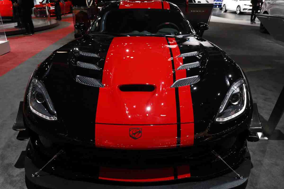 produzione auto dodge viper 2017 venduta nel 2024