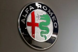 Alfa Romeo modello ibrido