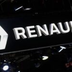 L'utilitaria Renault che era in realtà una supercar: sotto tutti quei muscoli c'era un motore da paura