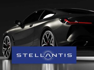 Stellantis nuova berlina elettrica