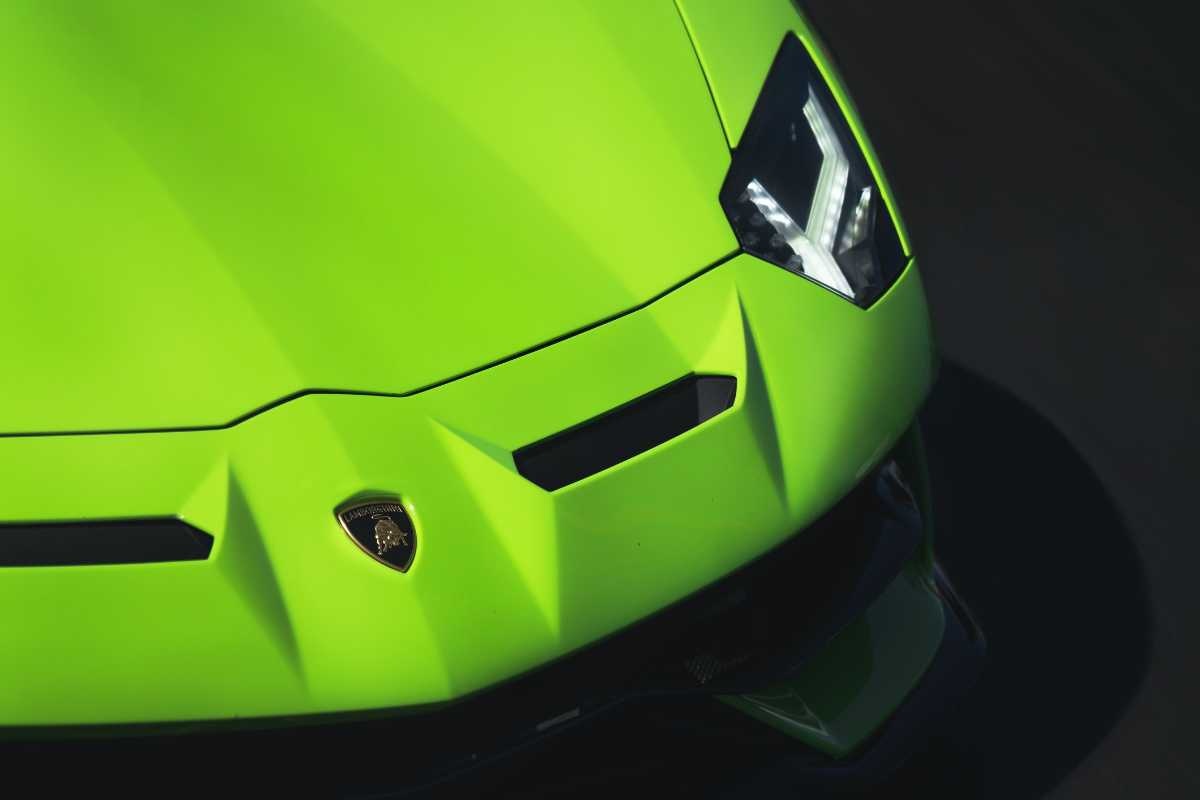 Quanto costa l'assicurazione di una Lamborghini? La somma è davvero inaspettata