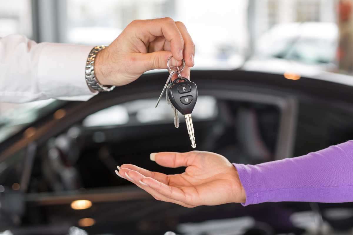 Definire il budget per la prima auto
