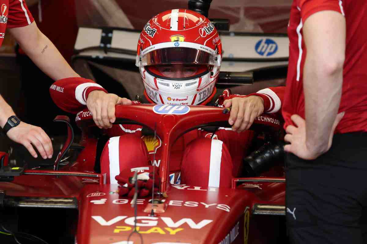 Il nuovo look di Charles Leclerc
