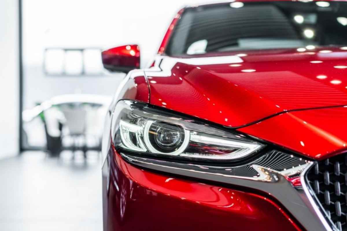 Una Ferrari Purosangue cinese dagli interni minimal: il nuovo crossover elettrico costa meno di 13.000 euro e promette di fare faville