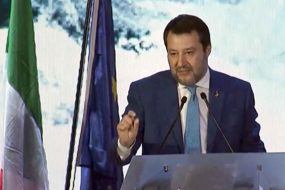 La novità di Salvini sul superbollo