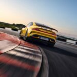 L'auto elettrica cinese che può sfidare una Ferrari: sotto il cofano ha un motore da 1.500 CV