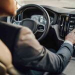 All'interno dell'auto c'è un dispositivo che nessuno sa di avere: è sul cruscotto ed è utilissimo, fateci caso