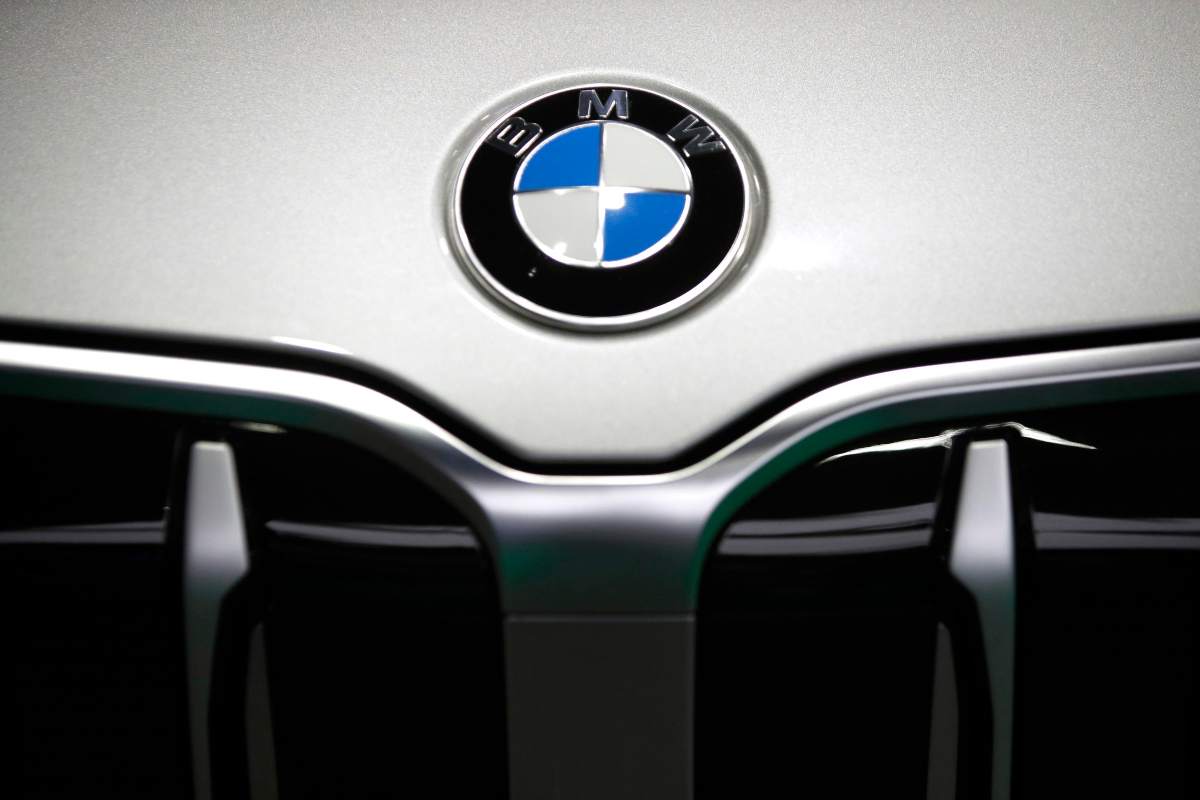 BMW molla elettrico e benzina