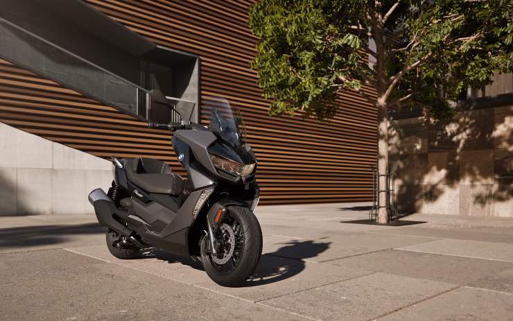 BMW C 400 parte da 7.990 euro