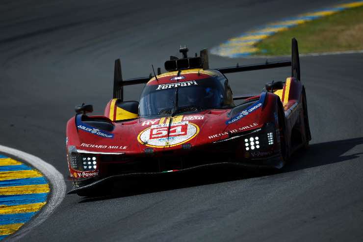 Ferrari 499P il confronto di Arnoux