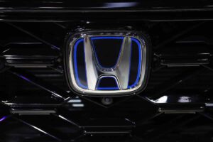Honda annuncia il "miglior ibrido al mondo": sarà una rivoluzione totale, Toyota trema