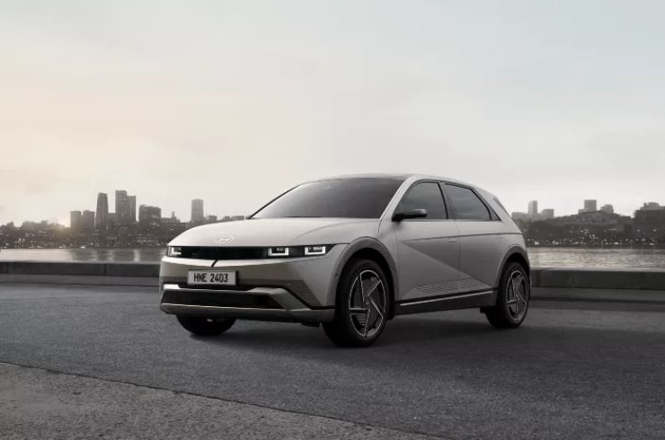 Hyundai Ioniq 5 problema ai fari