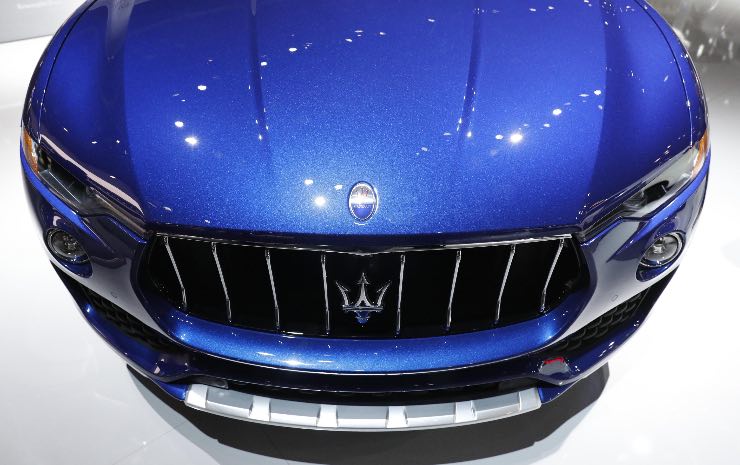Maserati vendita Stellantis smentisce