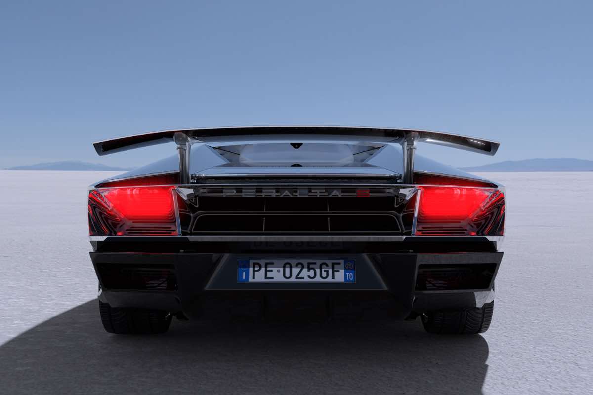 Supercar somiglia ad una Lamborghini