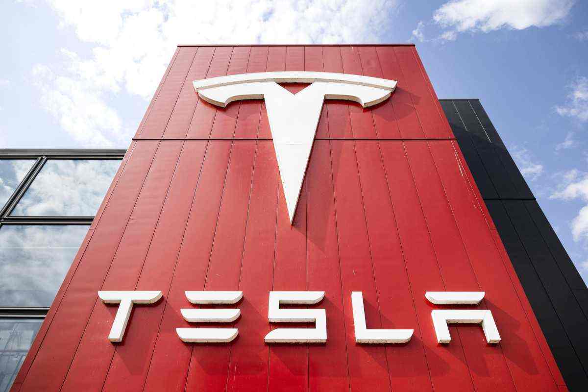 Nuovo business Tesla