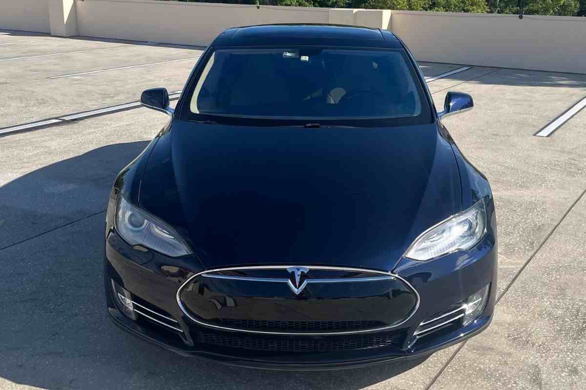 Tesla Model S