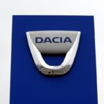 La Dacia e lo schiaffo all'elettrico: si punta sul diesel, il SUV più amato torna al passato con il nuovo motore