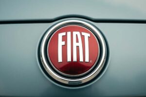 Addio FIAT, decisione storica dopo 60 anni: fine dei giochi e tanti saluti, italiani spiazzati