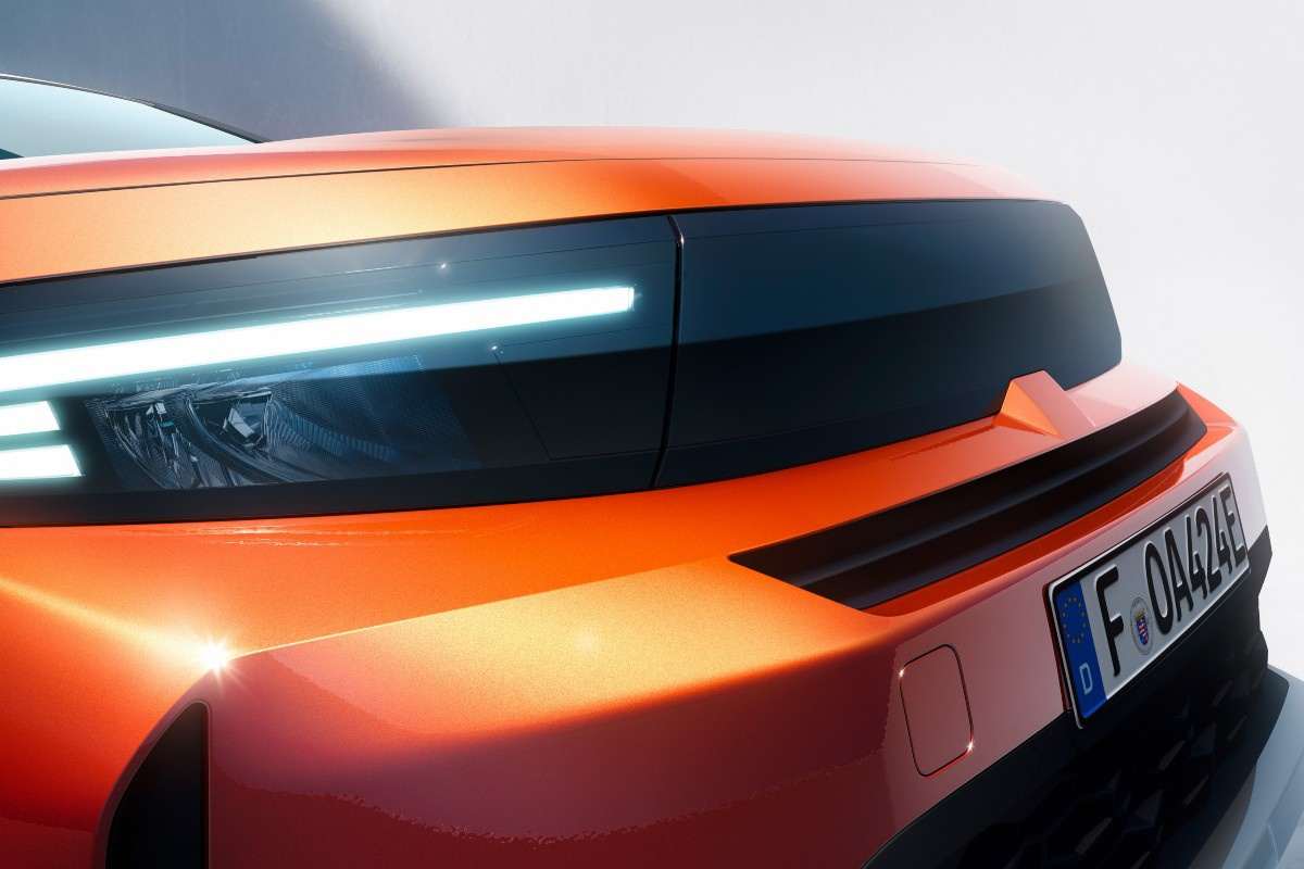 FIAT Grande Panda ha già un'avversaria: la produce stesso Stellantis ed ha un prezzo e una tecnologia super