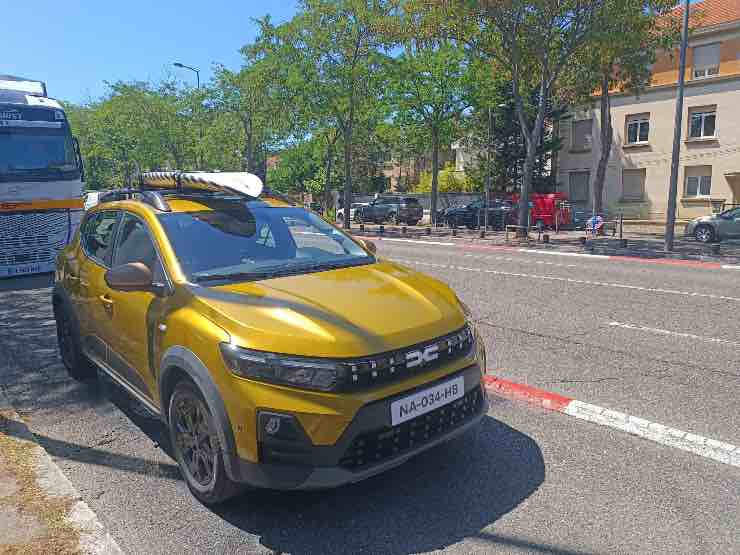 Dacia Sandero ibrida da 140 cavalli