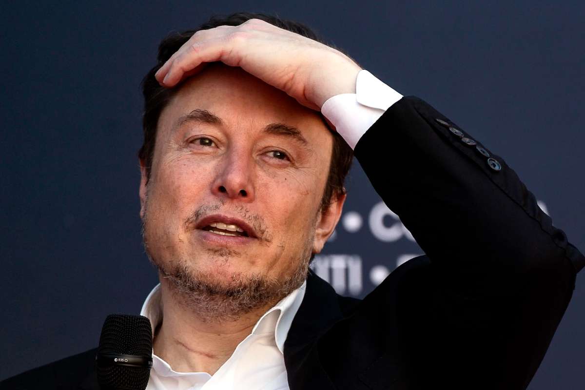 Elon Musk spodestato