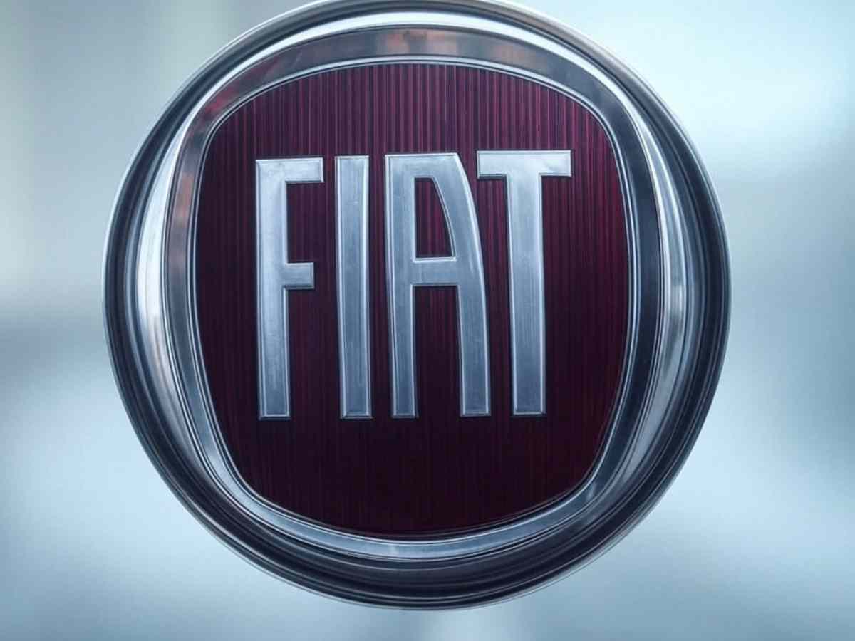 Torna una mitica FIAT che strizza l'occhio all'Audi: auto premium con gli interni della Panda