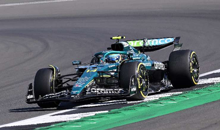 Fernando Alonso decisione sul futuro nel 2026