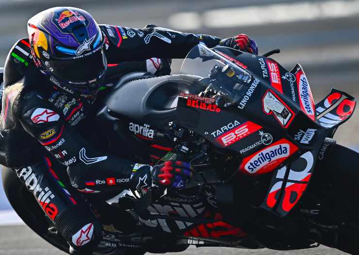 Jorge Martin torna sull'Aprilia in un test