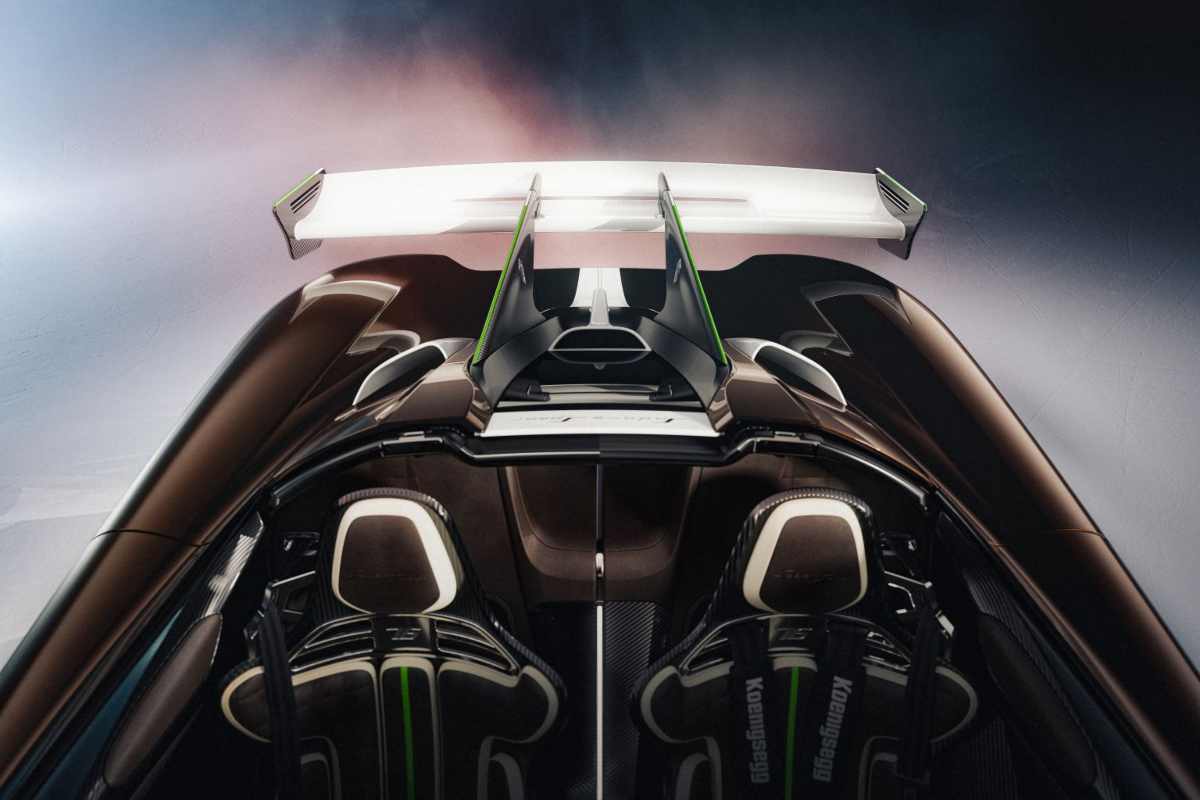 Nasce una supercar che mette dietro Ferrari e Lamborghini: potenza mostruosa, oltre 1.600 CV di potenza pura