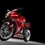 Moto costa meno di 8.000 euro e fa paura