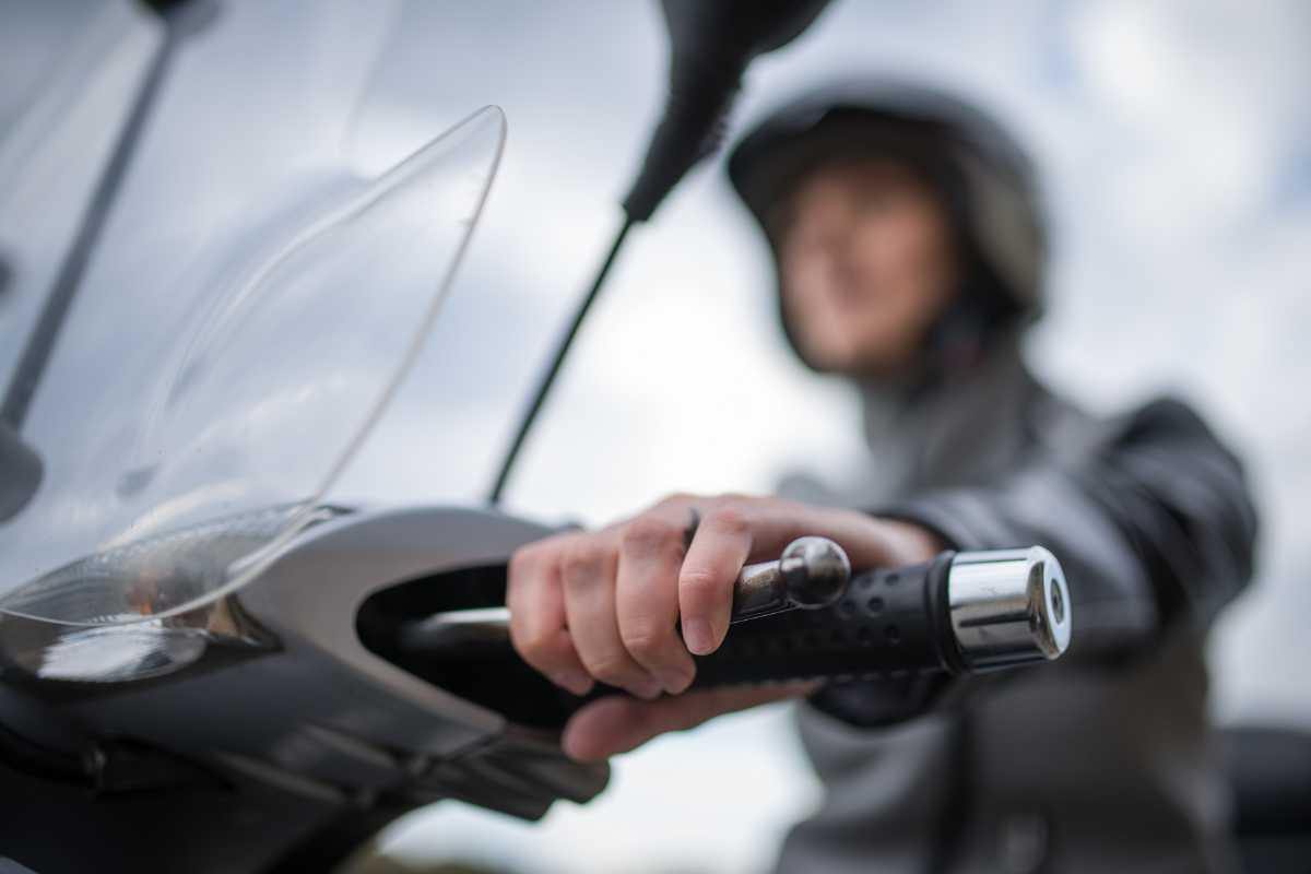 Scooter mix tra un T-Max ed un carrarmato