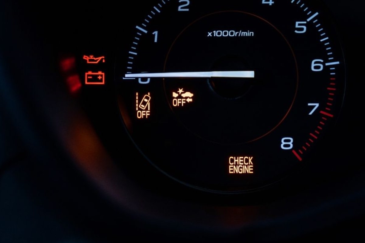 Spia motore come risolvere