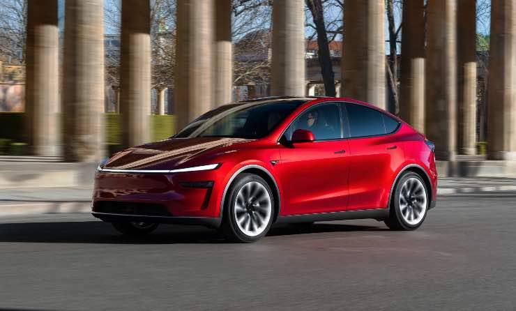 Tesla Model Y meno costosa