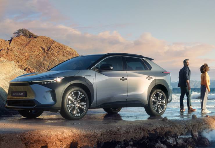 Toyota arrivano le batterie allo stato solido