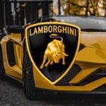 Lamborghini fatta a pezzi e stravolta: diventa un fuoristrada capace di affrontare qualunque cosa